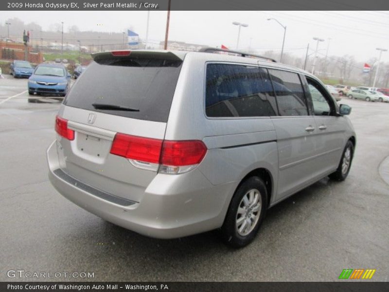 Silver Pearl Metallic / Gray 2009 Honda Odyssey EX