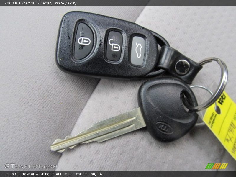 White / Gray 2008 Kia Spectra EX Sedan