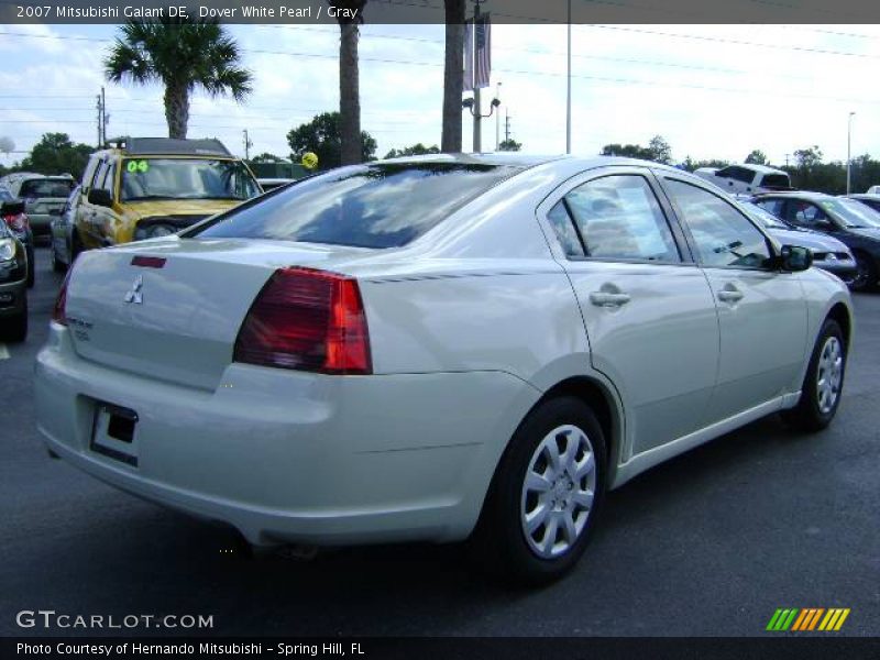Dover White Pearl / Gray 2007 Mitsubishi Galant DE