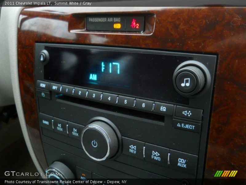 Summit White / Gray 2011 Chevrolet Impala LT