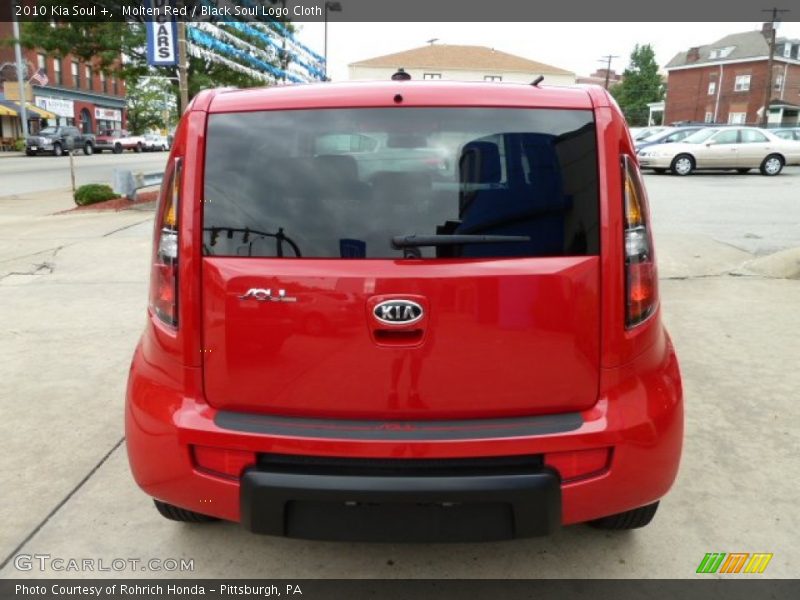 Molten Red / Black Soul Logo Cloth 2010 Kia Soul +