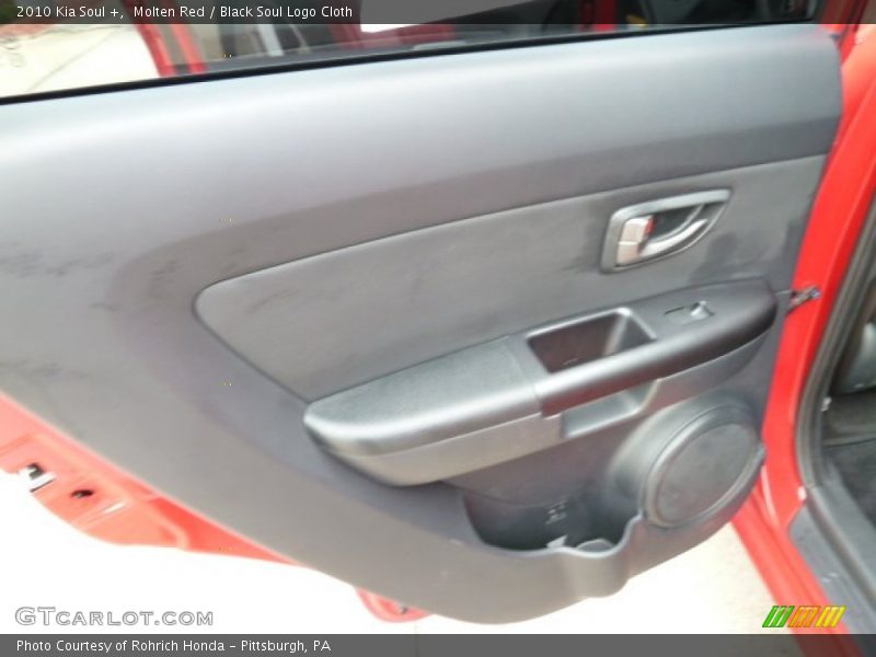 Molten Red / Black Soul Logo Cloth 2010 Kia Soul +