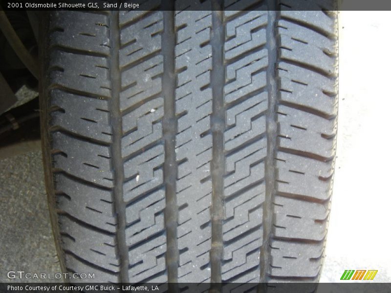 Sand / Beige 2001 Oldsmobile Silhouette GLS