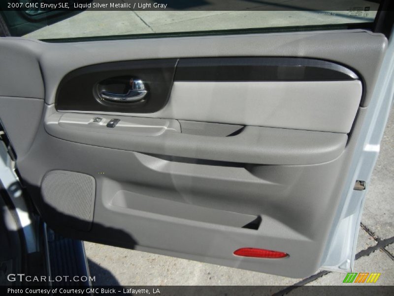 Liquid Silver Metallic / Light Gray 2007 GMC Envoy SLE