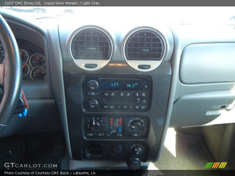 Liquid Silver Metallic / Light Gray 2007 GMC Envoy SLE