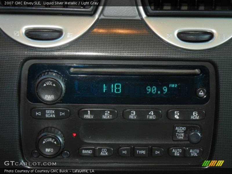 Liquid Silver Metallic / Light Gray 2007 GMC Envoy SLE
