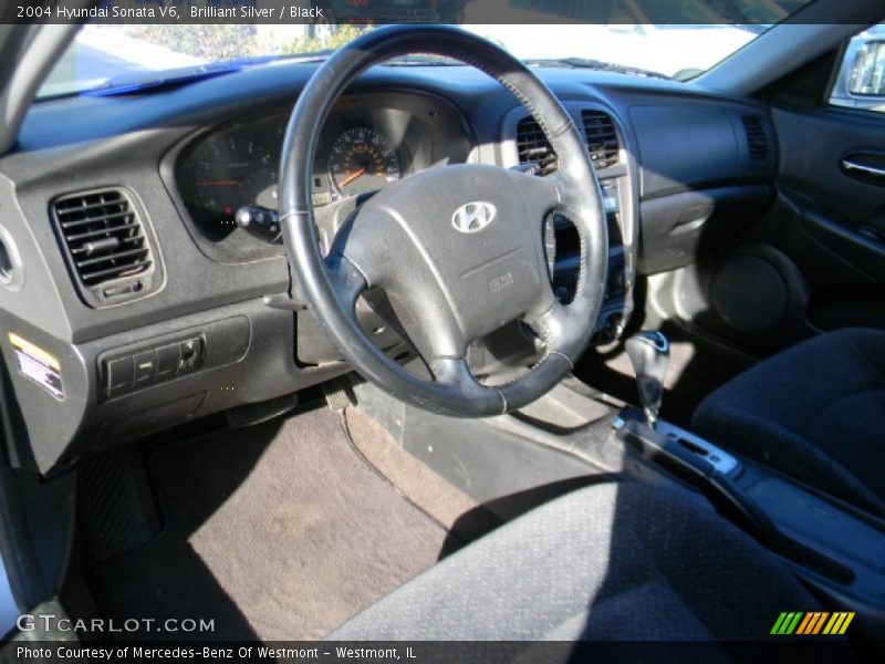 Brilliant Silver / Black 2004 Hyundai Sonata V6