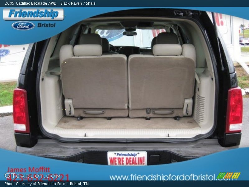 Black Raven / Shale 2005 Cadillac Escalade AWD