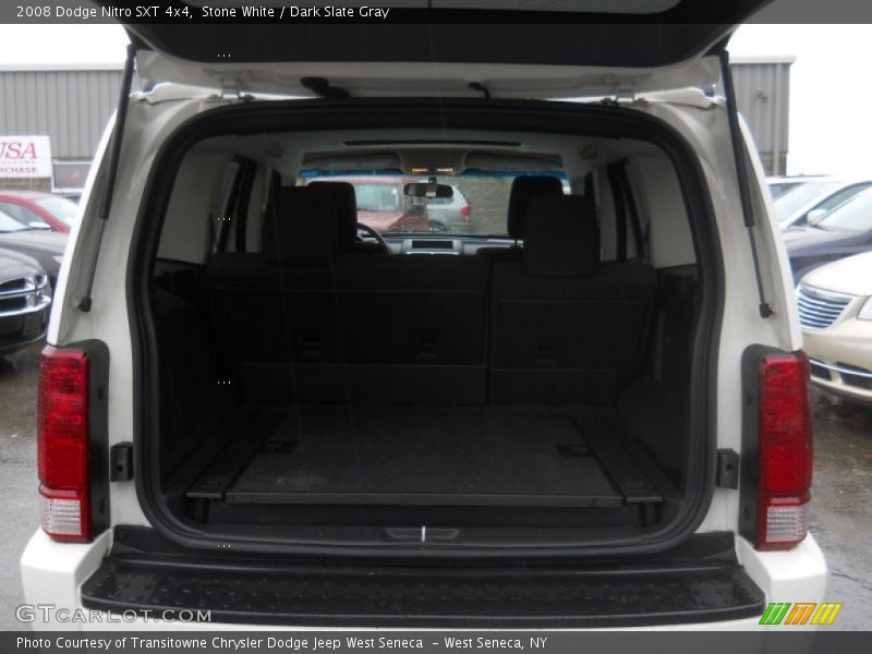 Stone White / Dark Slate Gray 2008 Dodge Nitro SXT 4x4