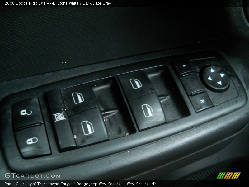 Stone White / Dark Slate Gray 2008 Dodge Nitro SXT 4x4