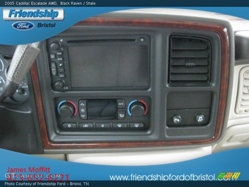 Black Raven / Shale 2005 Cadillac Escalade AWD