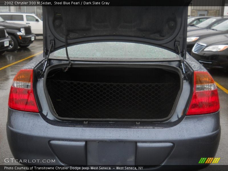  2002 300 M Sedan Trunk