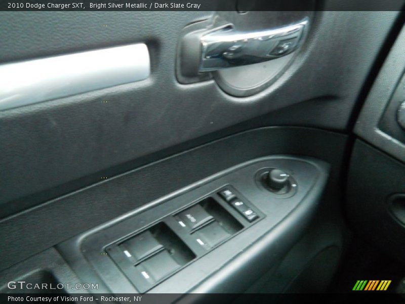 Bright Silver Metallic / Dark Slate Gray 2010 Dodge Charger SXT