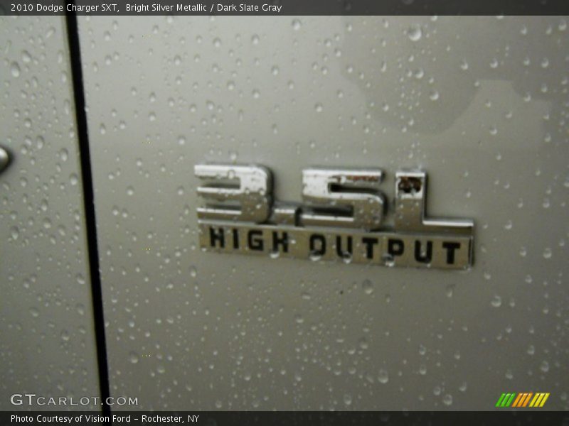 Bright Silver Metallic / Dark Slate Gray 2010 Dodge Charger SXT
