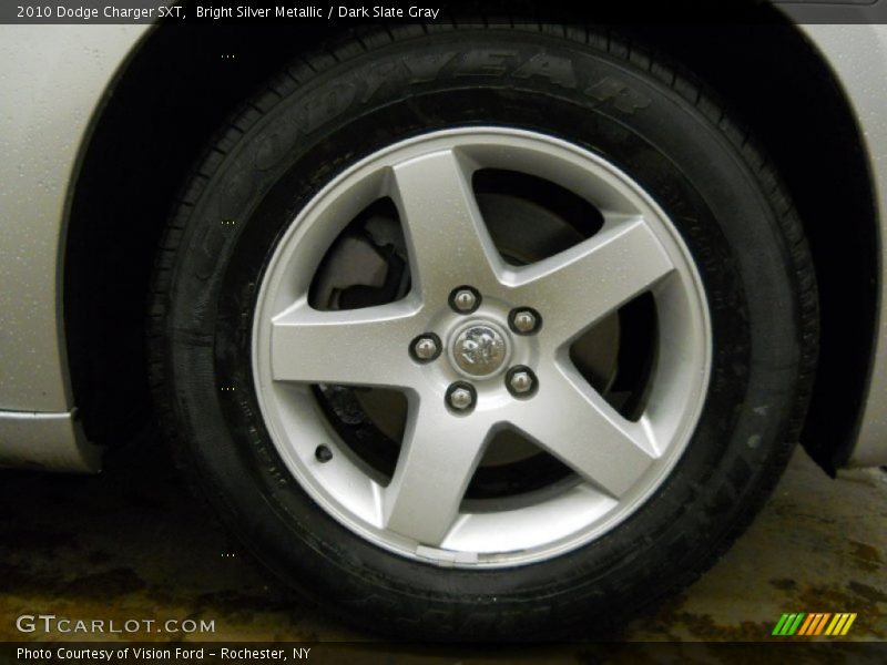 Bright Silver Metallic / Dark Slate Gray 2010 Dodge Charger SXT