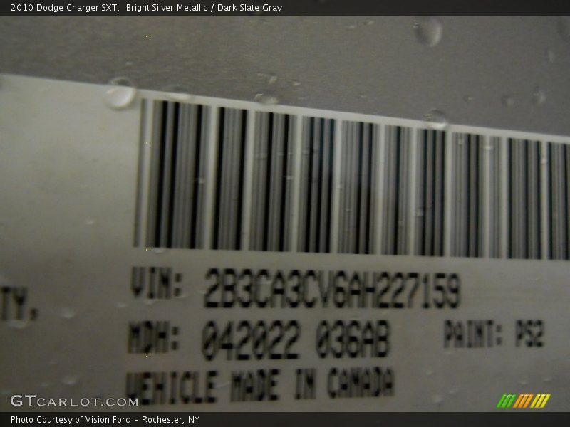 Bright Silver Metallic / Dark Slate Gray 2010 Dodge Charger SXT