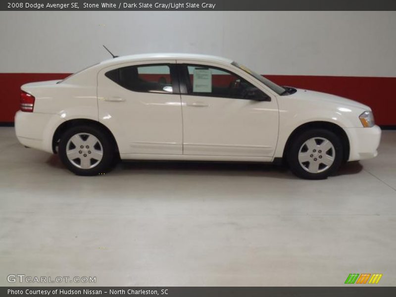 Stone White / Dark Slate Gray/Light Slate Gray 2008 Dodge Avenger SE