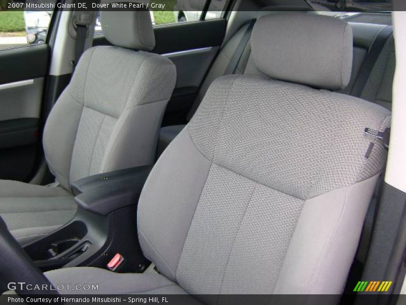 Dover White Pearl / Gray 2007 Mitsubishi Galant DE