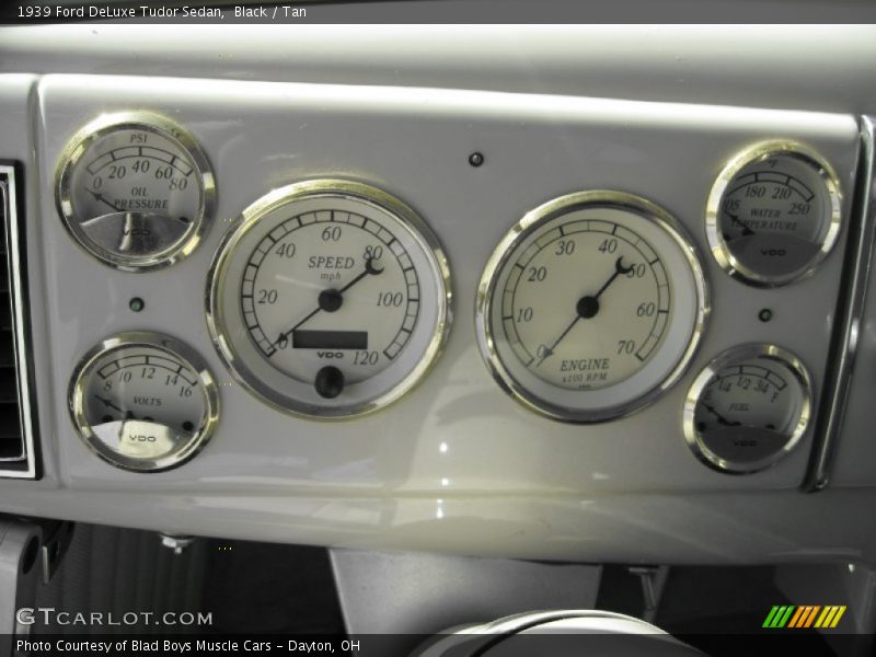  1939 DeLuxe Tudor Sedan Tudor Sedan Gauges