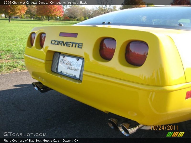Competition Yellow / Black 1996 Chevrolet Corvette Coupe
