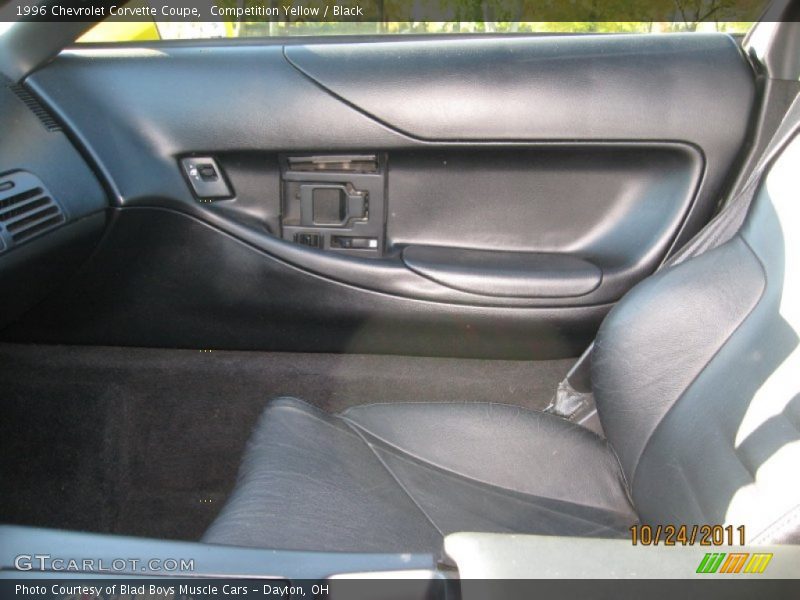 Door Panel of 1996 Corvette Coupe