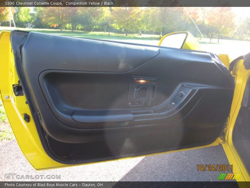 Door Panel of 1996 Corvette Coupe
