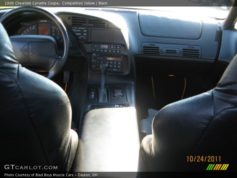 Dashboard of 1996 Corvette Coupe