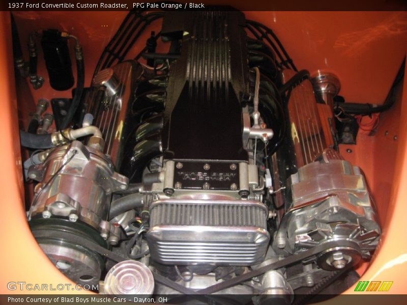  1937 Convertible Custom Roadster Engine - 355 Chevrolet