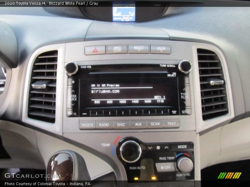 Blizzard White Pearl / Gray 2010 Toyota Venza I4