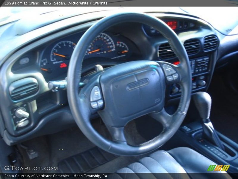 Arctic White / Graphite 1999 Pontiac Grand Prix GT Sedan
