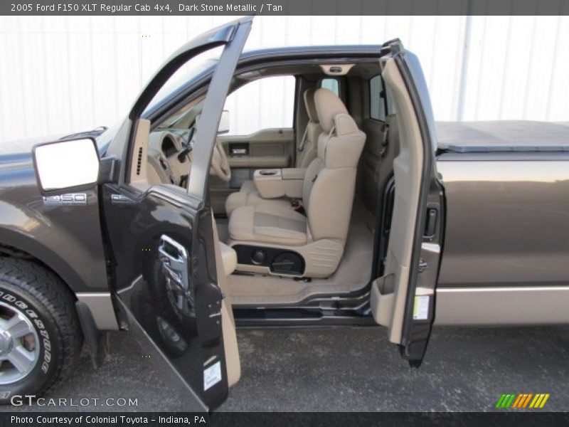 Dark Stone Metallic / Tan 2005 Ford F150 XLT Regular Cab 4x4