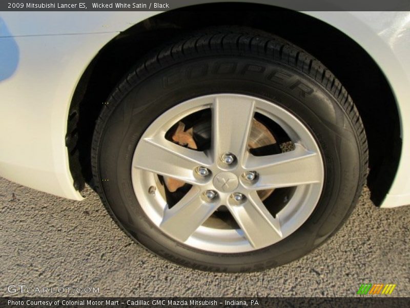 Wicked White Satin / Black 2009 Mitsubishi Lancer ES