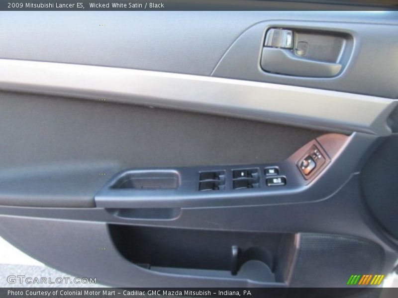 Wicked White Satin / Black 2009 Mitsubishi Lancer ES