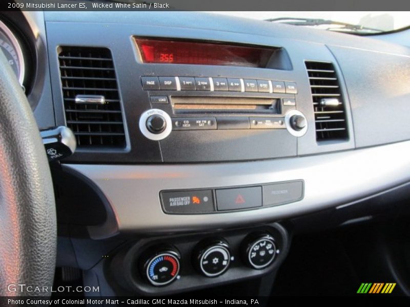 Wicked White Satin / Black 2009 Mitsubishi Lancer ES