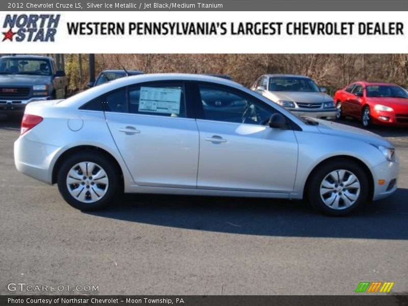 Silver Ice Metallic / Jet Black/Medium Titanium 2012 Chevrolet Cruze LS