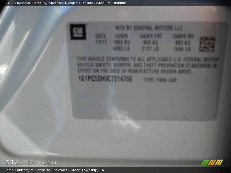 Silver Ice Metallic / Jet Black/Medium Titanium 2012 Chevrolet Cruze LS