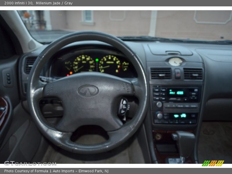 Millenium Jade / Gray 2000 Infiniti I 30