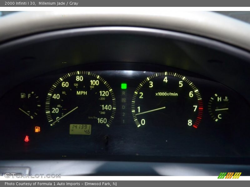Millenium Jade / Gray 2000 Infiniti I 30