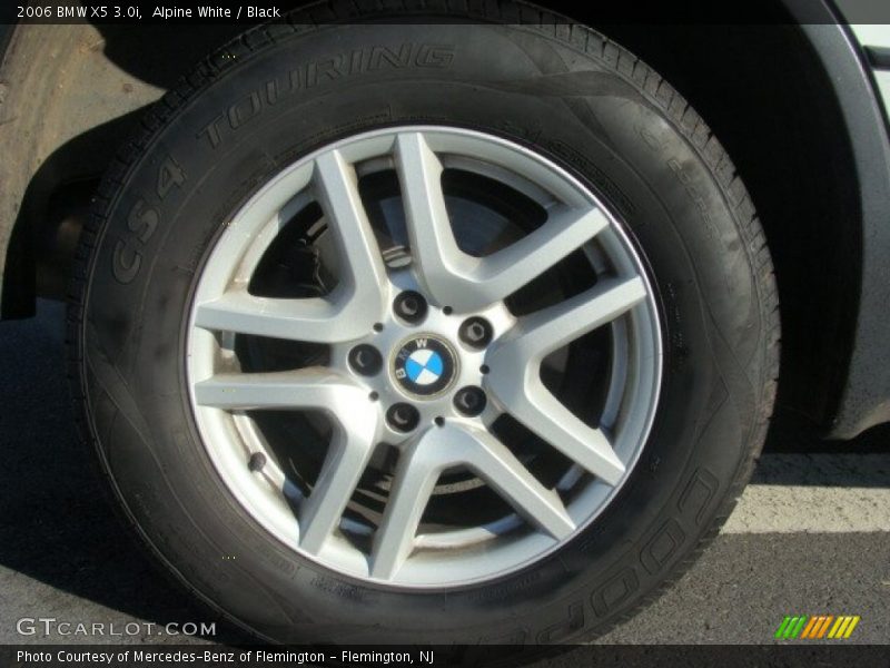 Alpine White / Black 2006 BMW X5 3.0i