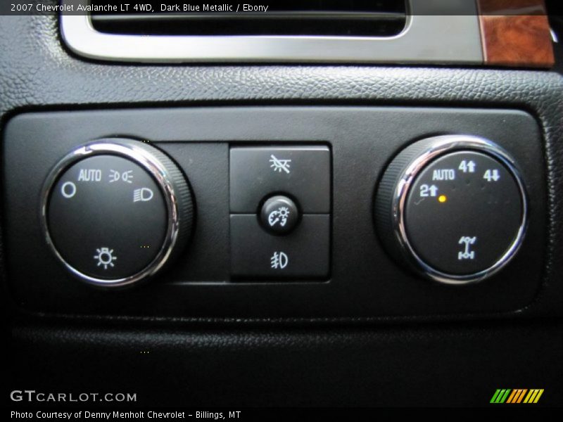 Controls of 2007 Avalanche LT 4WD