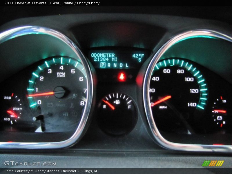 White / Ebony/Ebony 2011 Chevrolet Traverse LT AWD