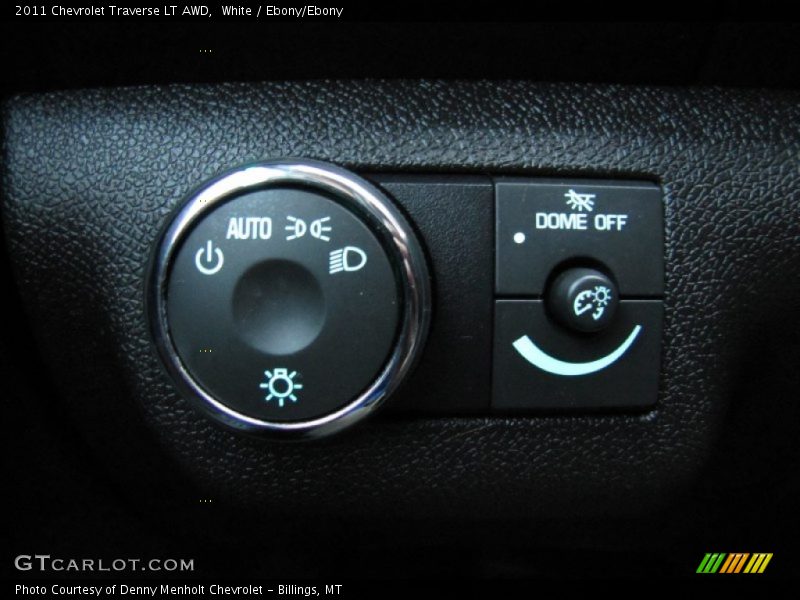 White / Ebony/Ebony 2011 Chevrolet Traverse LT AWD