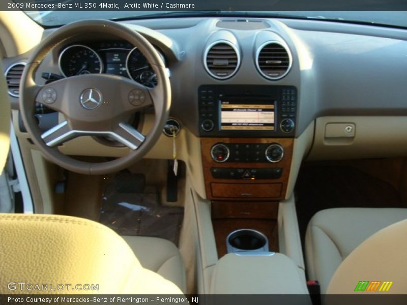 Arctic White / Cashmere 2009 Mercedes-Benz ML 350 4Matic