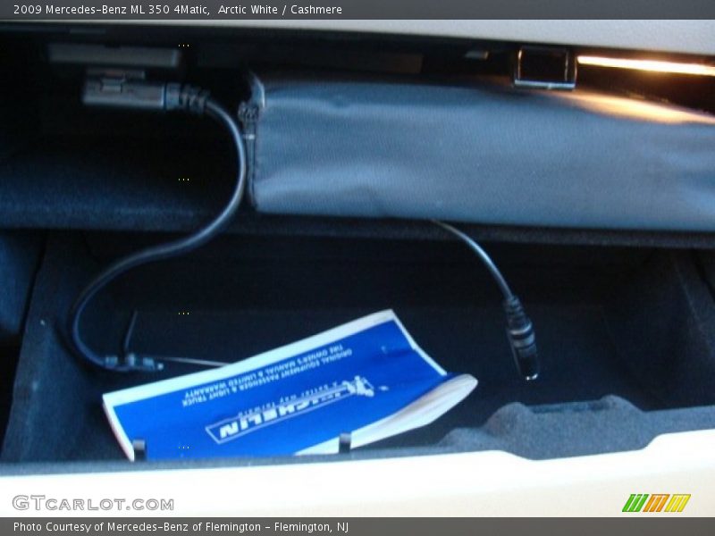 Arctic White / Cashmere 2009 Mercedes-Benz ML 350 4Matic