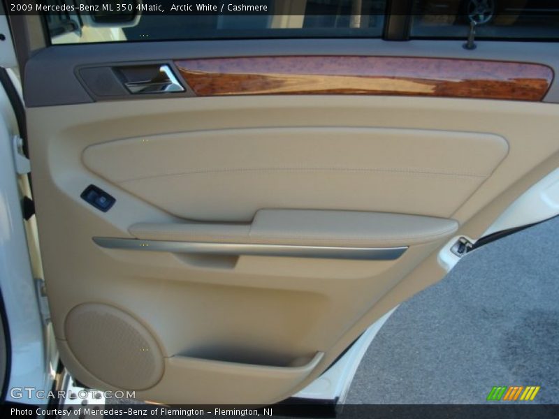Arctic White / Cashmere 2009 Mercedes-Benz ML 350 4Matic