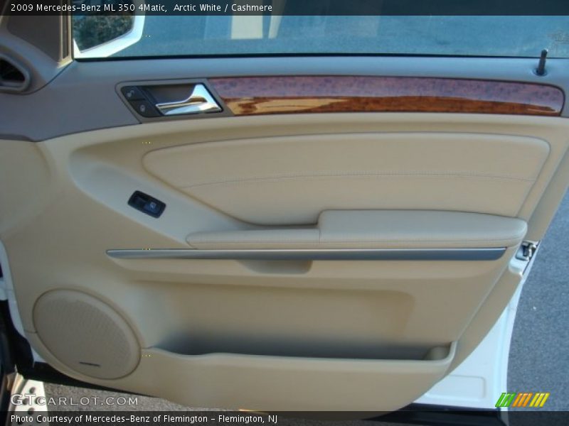 Arctic White / Cashmere 2009 Mercedes-Benz ML 350 4Matic