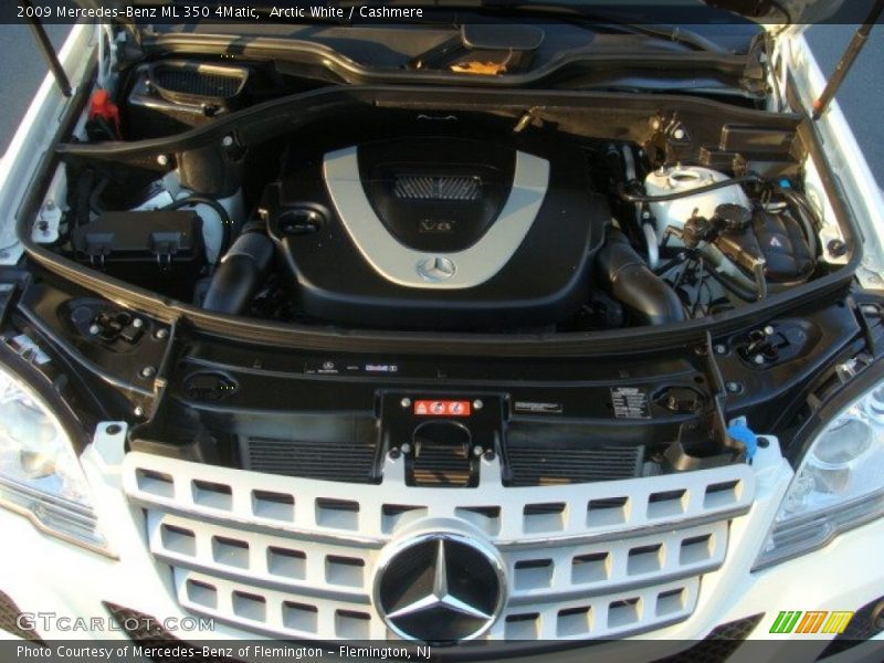 Arctic White / Cashmere 2009 Mercedes-Benz ML 350 4Matic