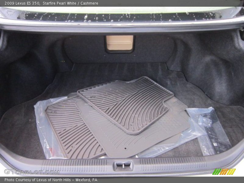 Starfire Pearl White / Cashmere 2009 Lexus ES 350