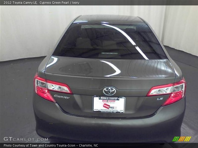 Cypress Green Pearl / Ivory 2012 Toyota Camry LE