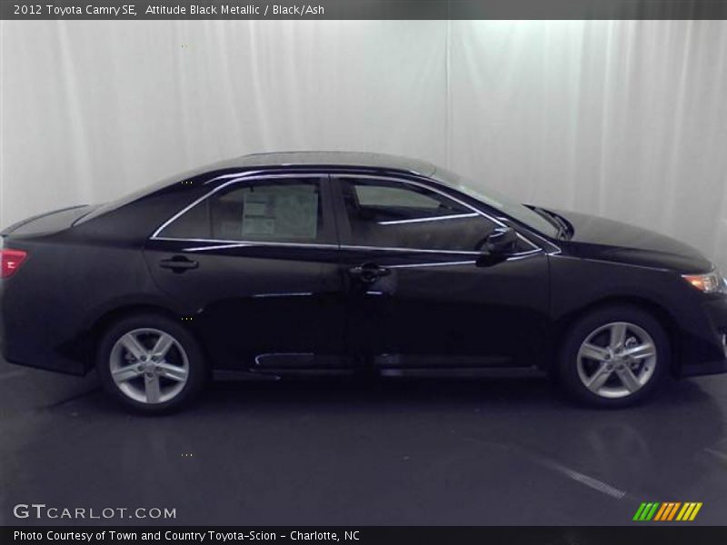 Attitude Black Metallic / Black/Ash 2012 Toyota Camry SE